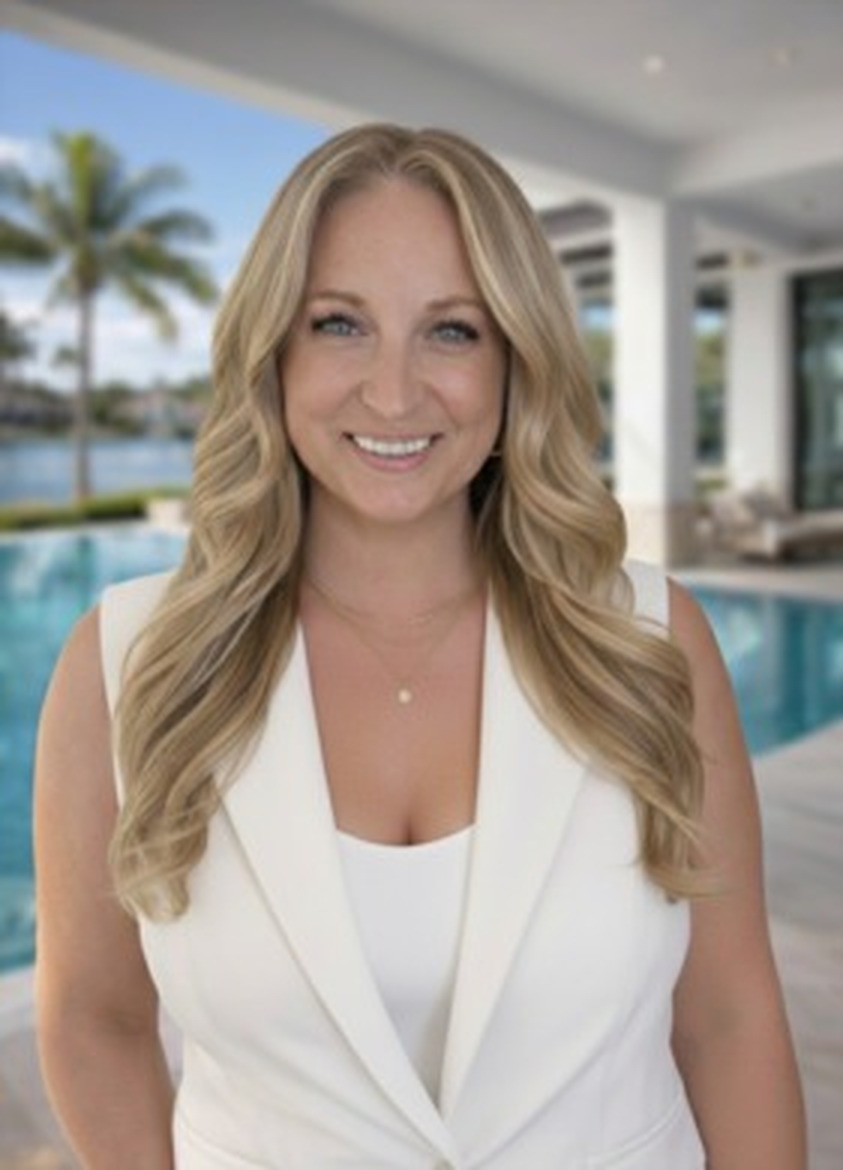Nicole Petrillo, Realtor at Grant Team Real Estate